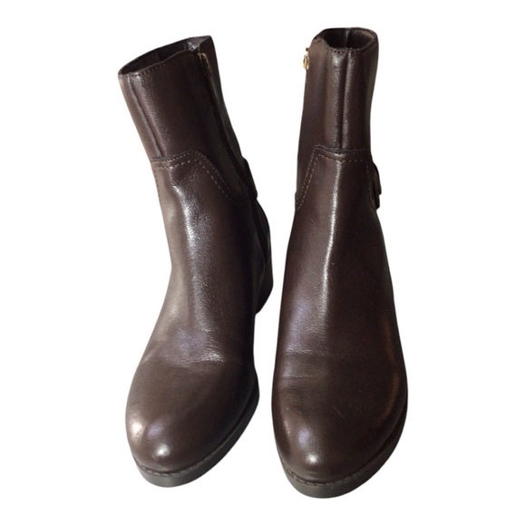 Marc Fisher Brown Leather Ankle Boots * some peeling inside size 6 - Picture 4 of 7